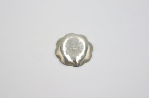 青木三千代　錫の花形小皿